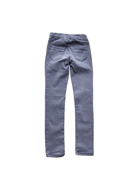 Tape à l’œil - 8 ans